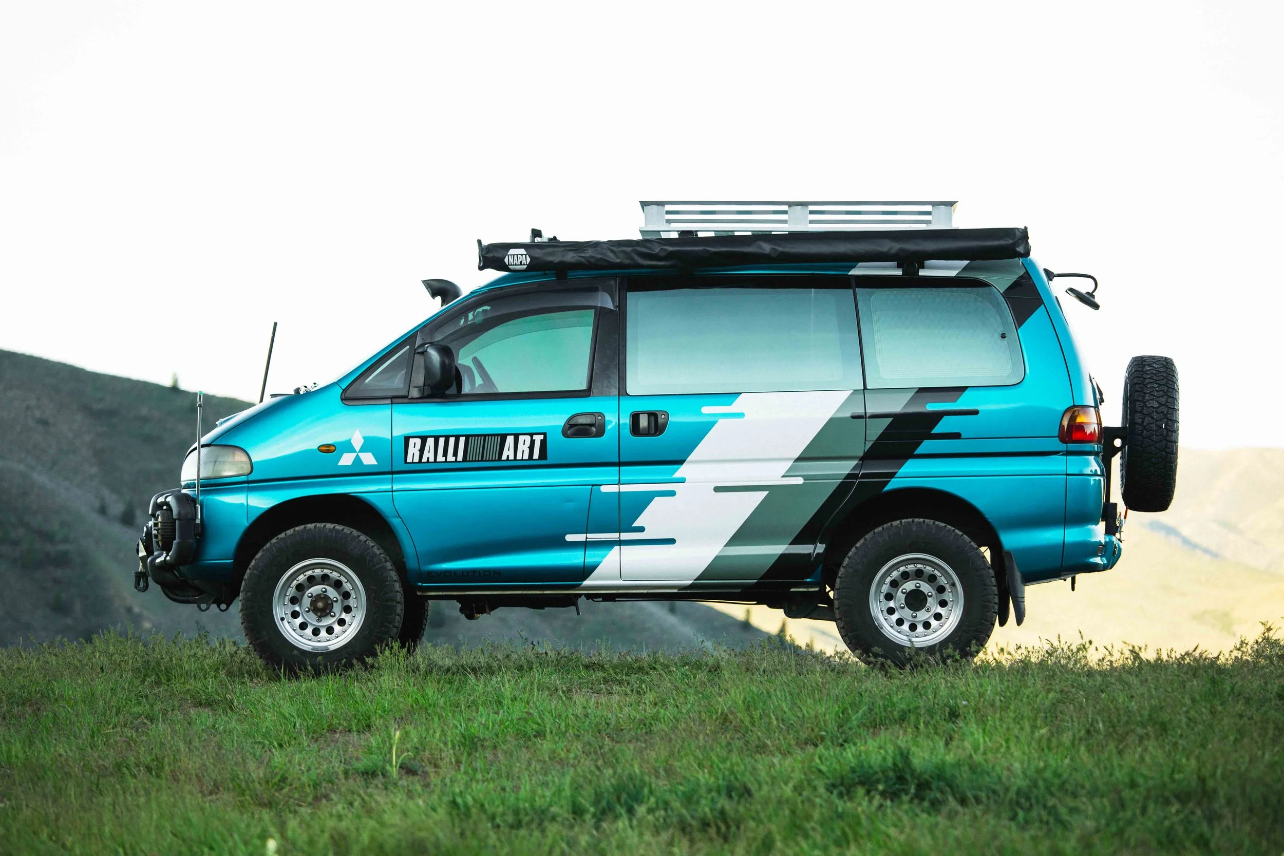 1997 Mitsubishi Delica, L400 Space for sale | JDMBUYSELL